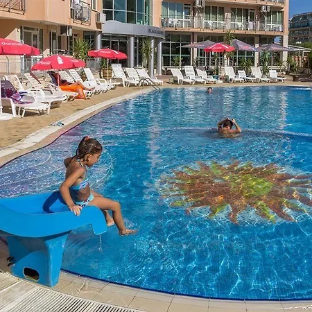 Black Sea מלון סאני ביץ'